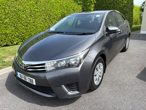 Toyota Corolla Saloon, Diesel, 2016, Grey