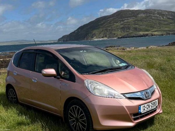 Honda Fit Hatchback, Petrol Hybrid, 2012, Pink