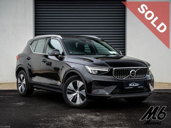 Volvo XC40 Estate, Petrol Hybrid, 2023, Black