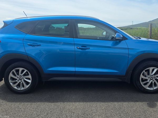 Hyundai Tucson SUV, Diesel, 2017, Blue
