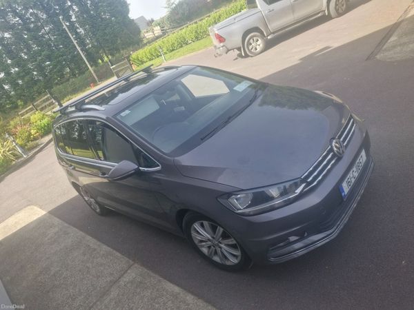Volkswagen Touran MPV, Diesel, 2016, Grey
