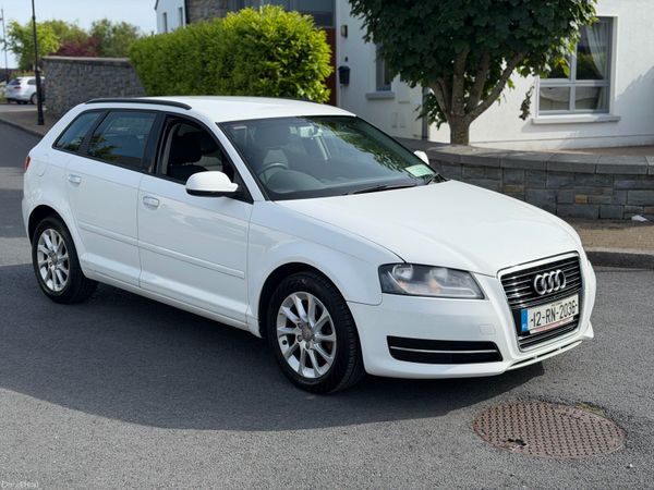 Audi A3 Hatchback, Diesel, 2012, White