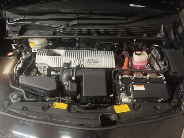 Toyota Prius Hatchback, Petrol Hybrid, 2014, Black
