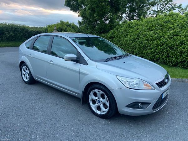 Ford Focus Hatchback, Diesel, 2011, Silver