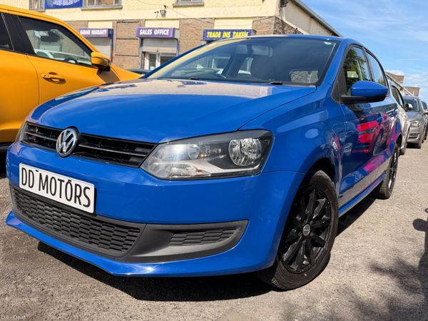 Volkswagen Polo Hatchback, Petrol, 2013, Blue