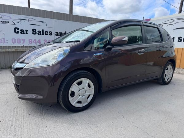 Honda Fit Hatchback, Petrol Hybrid, 2013, Brown