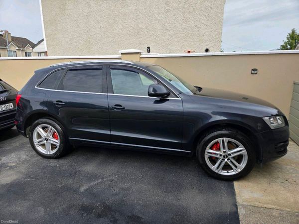 Audi Q5 SUV, Diesel, 2012, Blue