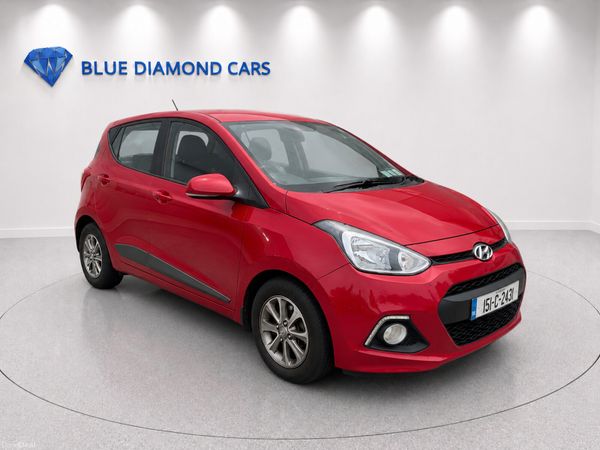 Hyundai i10 Hatchback, Petrol, 2015, Red