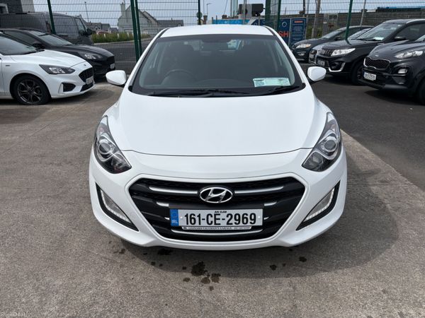Hyundai i30 Hatchback, Diesel, 2016, White