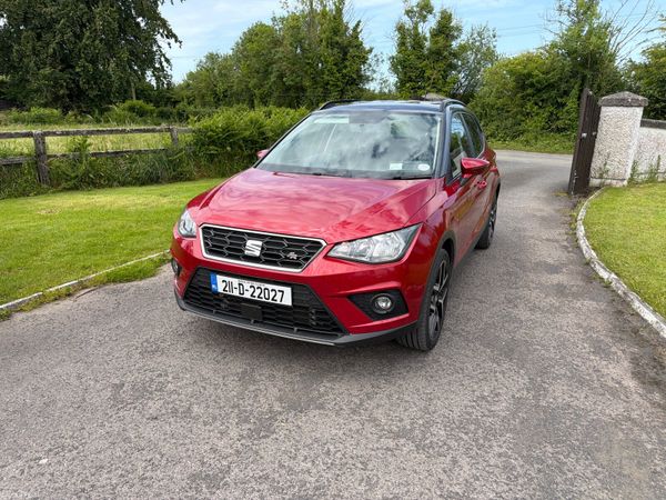 SEAT Arona SUV, Petrol, 2021, Red
