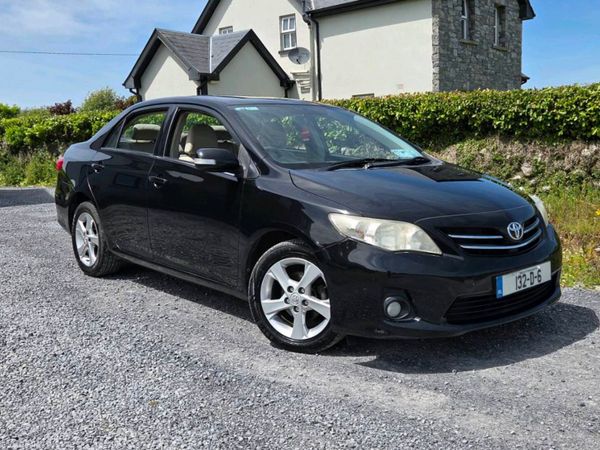 Toyota Corolla Saloon, Diesel, 2013, Black