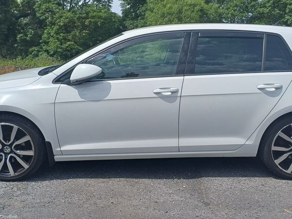 Volkswagen Golf Hatchback, Diesel, 2014, White