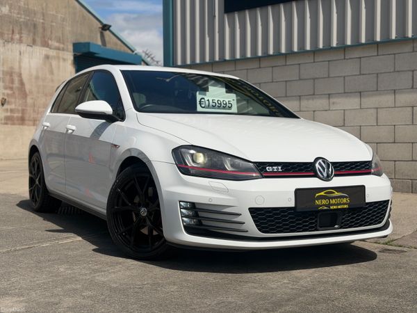Volkswagen Golf Hatchback, Petrol, 2014, White