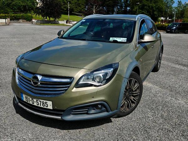 Opel Insignia Estate, Diesel, 2015, Green