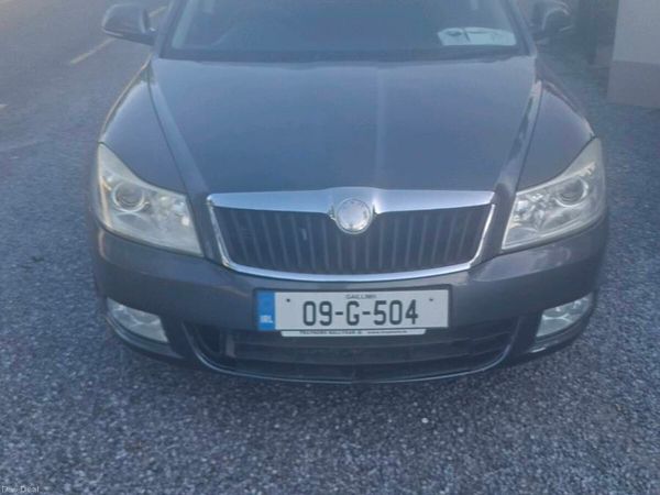 Skoda Octavia Hatchback, Diesel, 2009, Grey