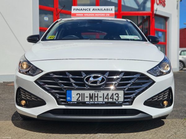 Hyundai i30 Hatchback, Diesel, 2021, White