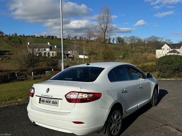 Renault Fluence Saloon, Diesel, 2015, White
