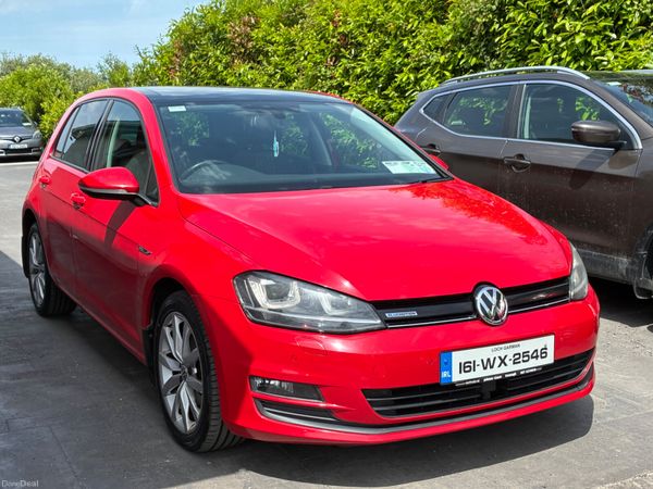 Volkswagen Golf Estate, Diesel, 2016, Red