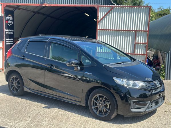 Honda Fit Hatchback, Petrol Hybrid, 2017, Black