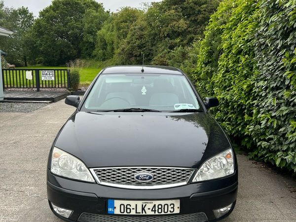 Ford Mondeo Saloon, Petrol, 2006, Black