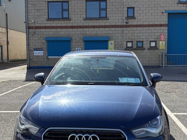 Audi A1 Hatchback, Diesel, 2013, Blue