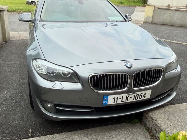 BMW 5-Series Saloon, Diesel, 2011, Grey