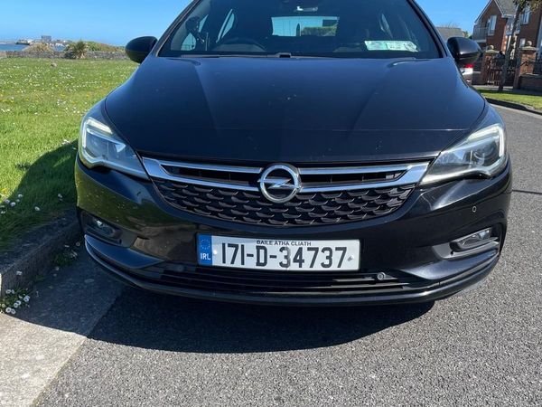 Opel Astra Hatchback, Diesel, 2017, Black