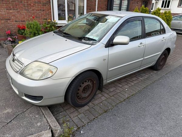 Toyota Corolla Saloon, Petrol, 2006, Silver