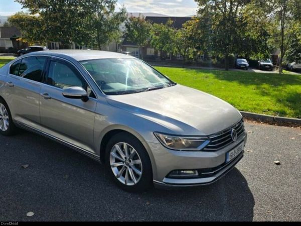 Volkswagen Passat Saloon, Diesel, 2015, Silver