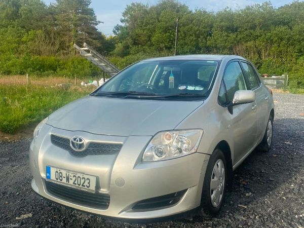 Toyota Auris Hatchback, Petrol, 2008, Silver