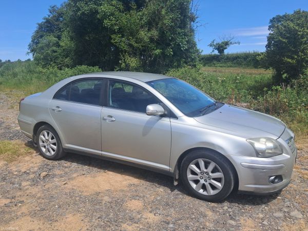 Toyota Avensis Saloon, Petrol, 2007, Silver