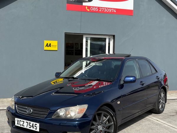 Lexus IS Saloon, Petrol, 2004, Blue
