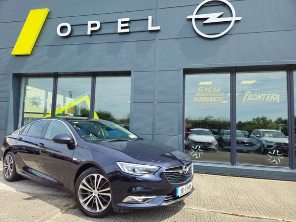 Opel Insignia Hatchback, Diesel, 2019, Blue