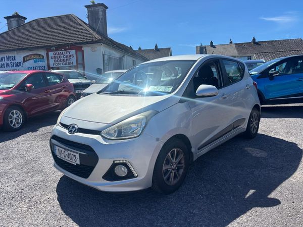 Hyundai i10 Hatchback, Petrol, 2014, Silver