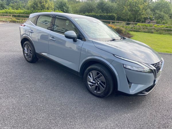Nissan Qashqai Hatchback, Petrol, 2021, Grey