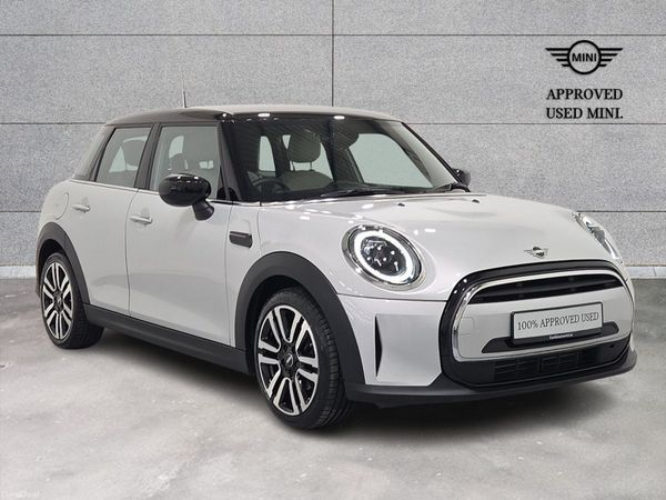 Mini Cooper Hatchback, Petrol, 2022, White