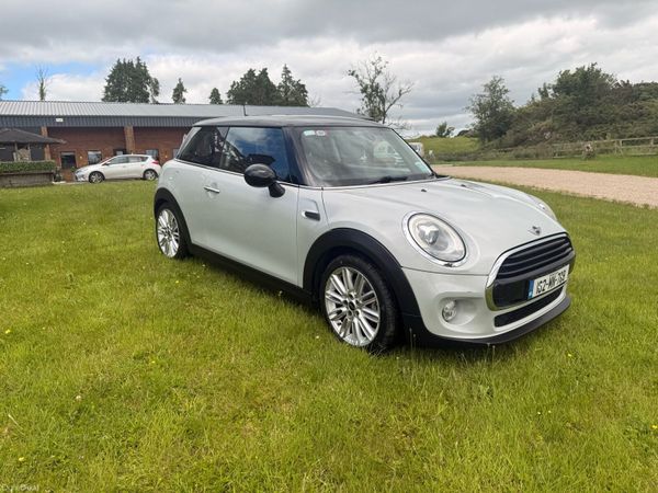 Mini Cooper Hatchback, Petrol, 2016, Silver