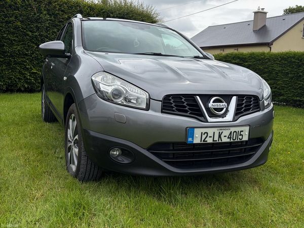 Nissan Qashqai Hatchback, Diesel, 2012, Grey