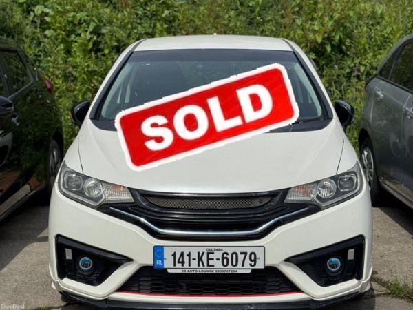 Honda Fit Hatchback, Petrol Hybrid, 2014, White