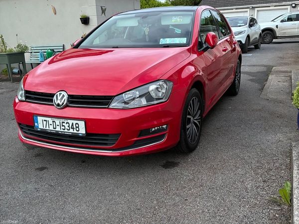 Volkswagen Golf Estate, Diesel, 2017, Red