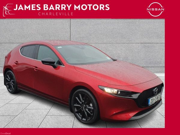Mazda Mazda3 Hatchback, Petrol, 2023, Red