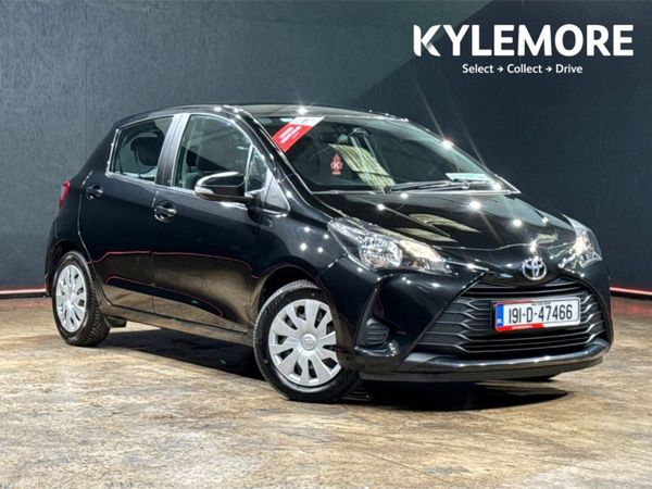 Toyota Yaris Hatchback, Petrol, 2019, Black