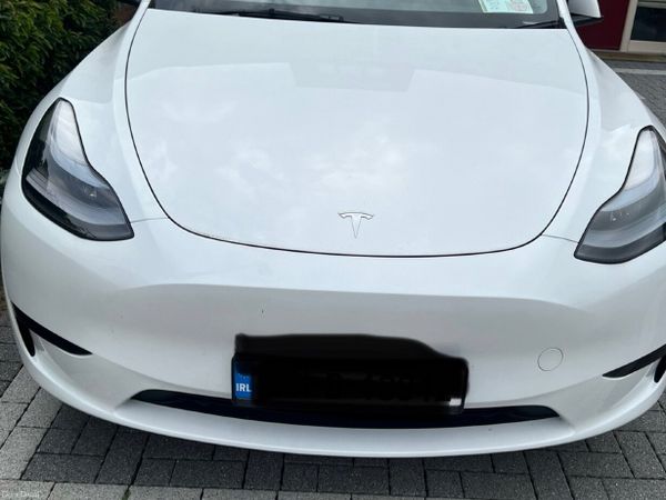 Tesla Model Y MPV, Electric, 2023, White
