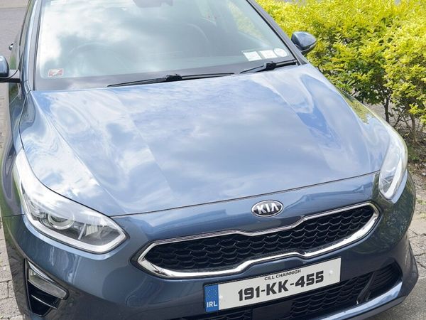 Kia Ceed Hatchback, Diesel, 2019, Blue