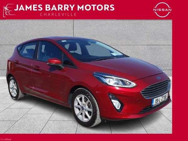 Ford Fiesta Hatchback, Petrol, 2019, Red
