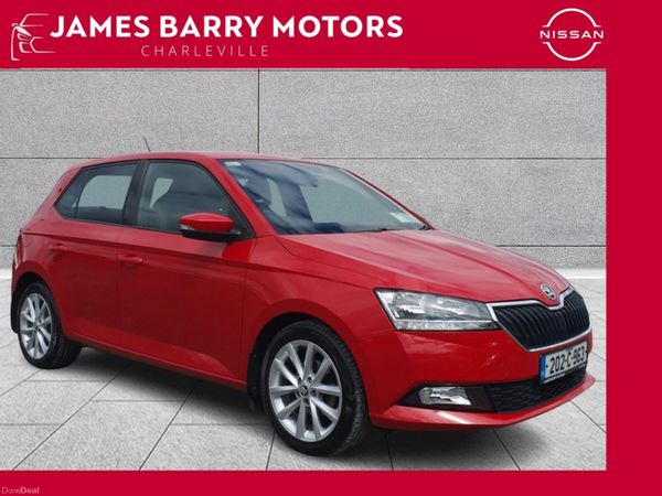 Skoda Fabia Hatchback, Petrol, 2020, Red