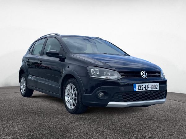 Volkswagen Polo Hatchback, Petrol, 2013, Black