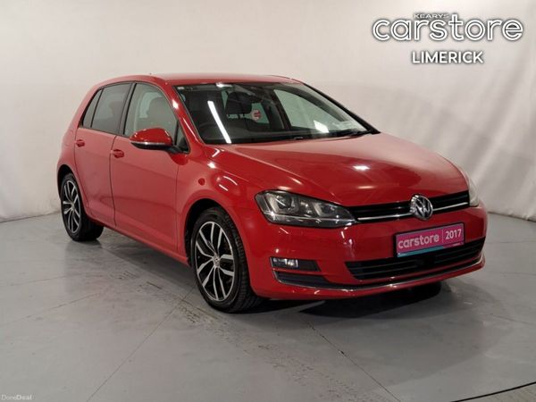 Volkswagen Golf Hatchback, Petrol, 2017, Red
