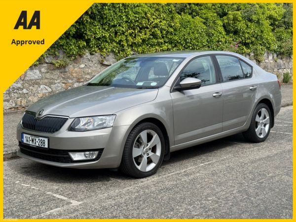 Skoda Octavia Saloon, Diesel, 2014, Beige