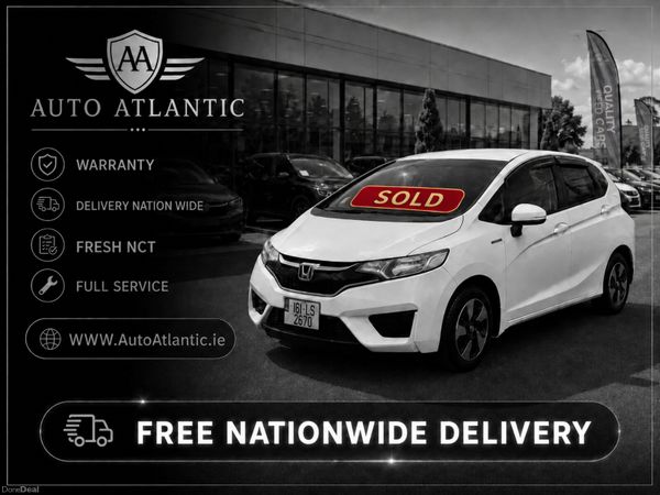 Honda Fit Hatchback, Petrol Hybrid, 2016, White